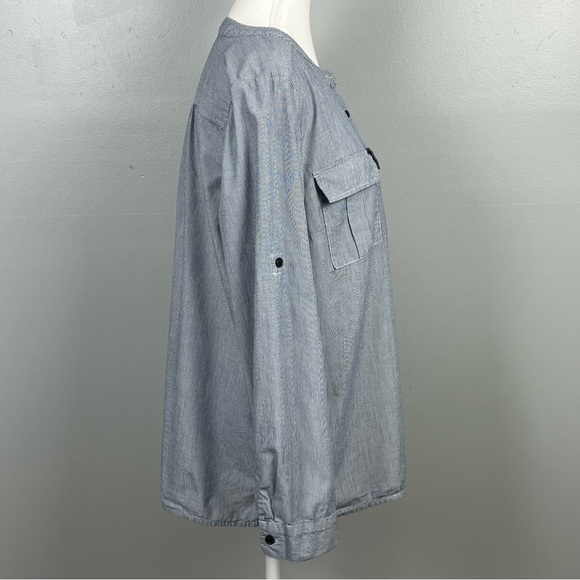 QMack 100% cotton blue white micro stripe popover roll sleeve top, size XL. - Picture 3 of 10